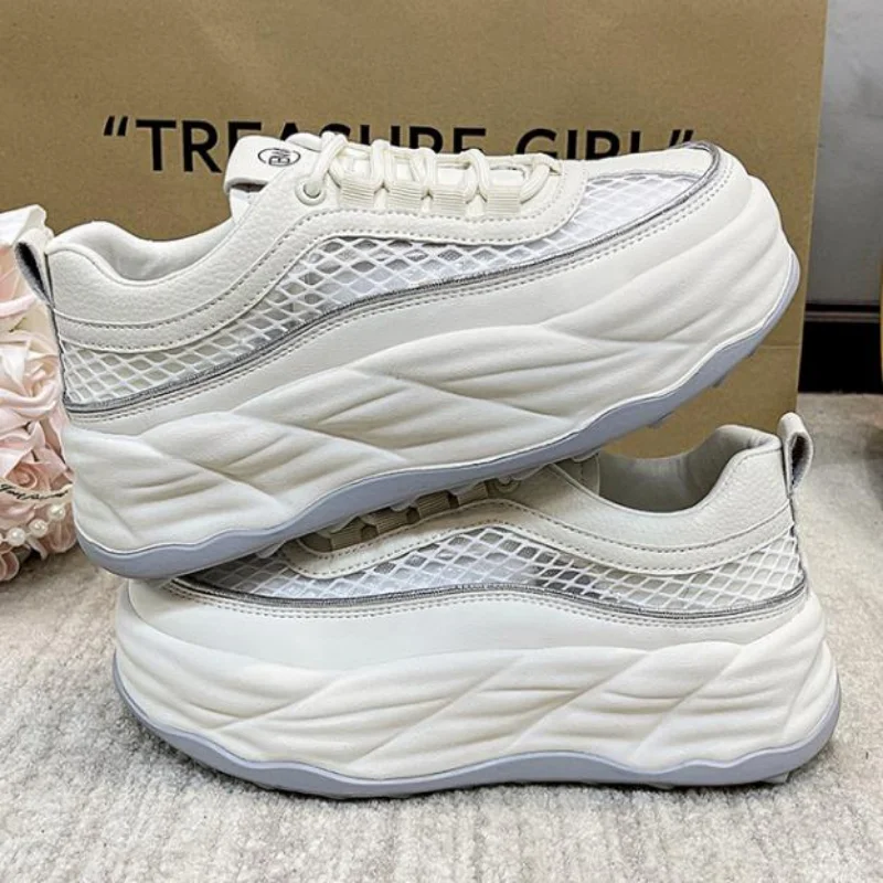 Platform Lace Up Femminile Altezza Crescente Causale Flat Nature Leather Women Sneakers Designer Trainers Scarpe Da Passeggio Donna