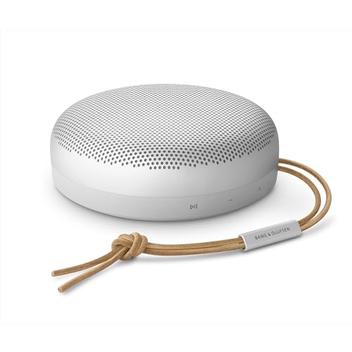 Bang & Olufsen Beosound A1 (2A Generazione) - Speaker Bluetooth Portatile Premium Impermeabile Ip67, Suono A 360 Gradi, Assistente Vocale Alexa, Vivav