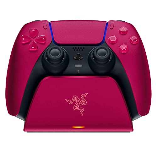 Razer Quick Charging Stand Per Playstation 5, Cosmic Red,, Base Di Ricarica Rapida Per Controller Wireless Ps5 Dualsense, Ricarica Rapida, Design Curv