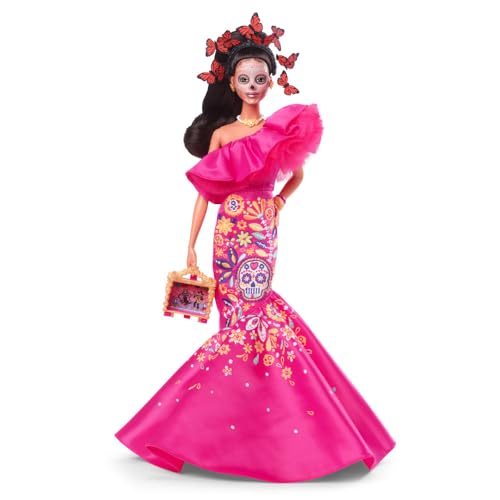 Barbie Signature Dia De Muertos 2023 Da Collezione, Abito Rosa Con Volant, Teschi Di Zucchero E Fiori Colorati, Decorazione Calavera Sul Volto, Giocat