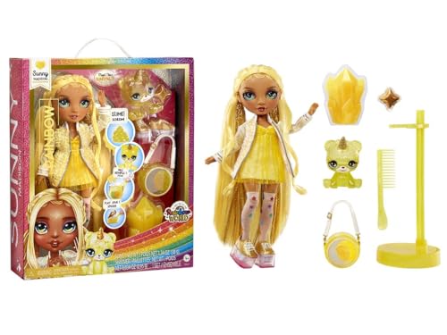Rainbow High Fashion Doll Con Slime & Animale - Sunny (Giallo) - Bambola Scintillante Da 28 Cm Con Slime Scintillante, Animale Magico E Accessori Moda