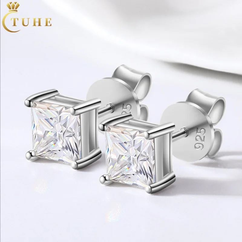 Moda 0.6-1.2Ct 18K Placcato Oro Bianco 925 Sterling Silver Princess Cut Vvs Moissanite Diamond Solitaire Orecchini A Bottone