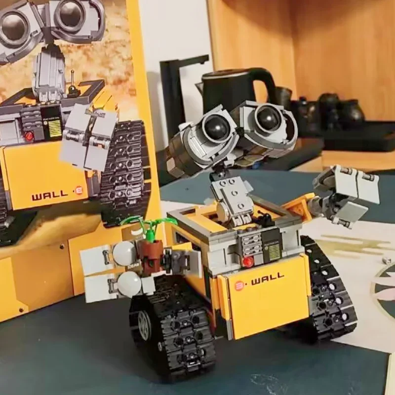 Disney Wall-E Robot Building Block Modello 687Pcs Cartoon Movie Wall Emoc Brick Plastic Toys Doll Gifts