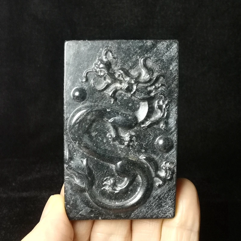 Yizhu Cultuer Art Chinese Hongshan Culture Meteorite Jade Aerolite Scolpito Dragon Loong Old Amuleto Ciondolo Collezione Regalo