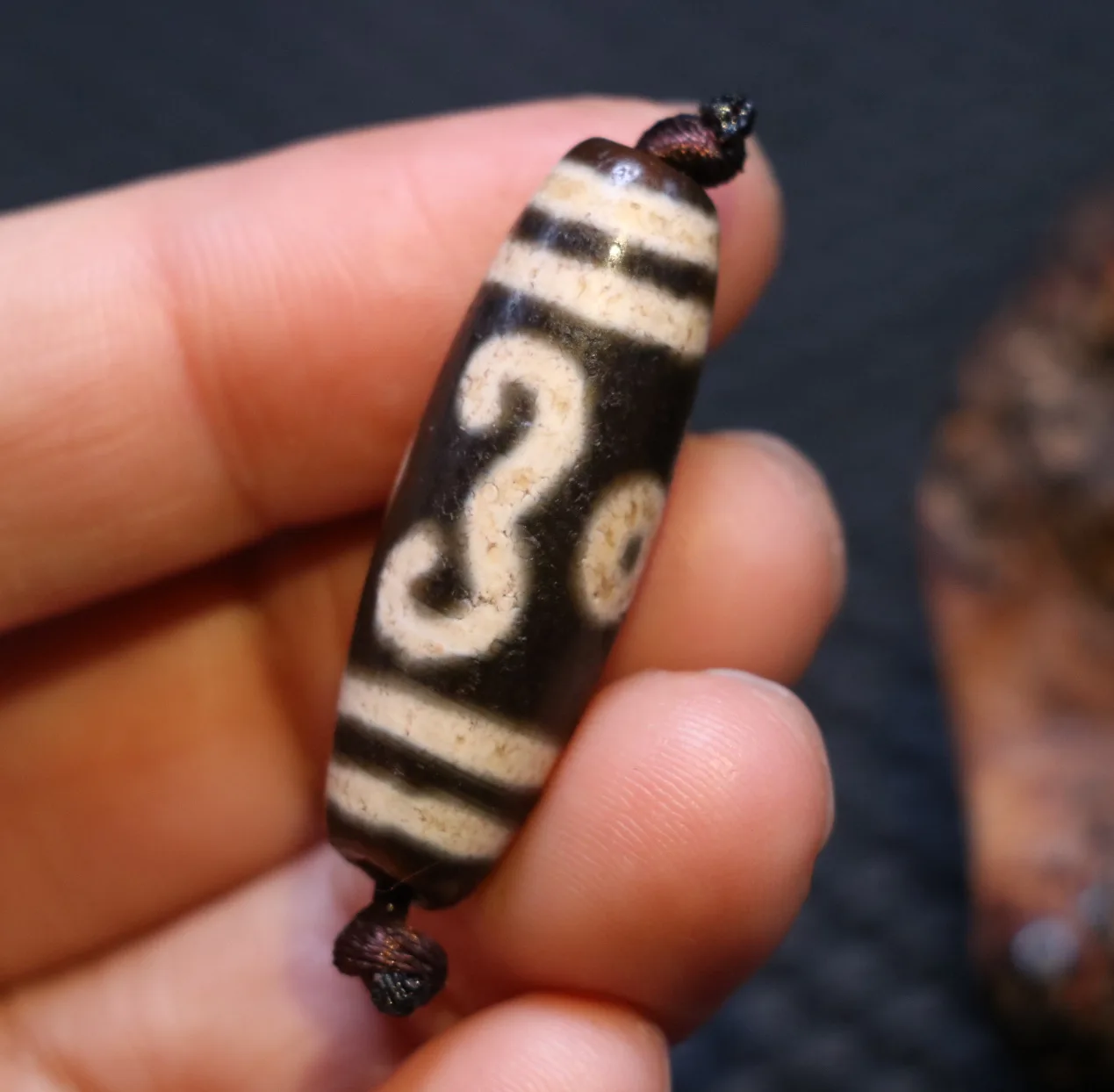Ultra Energy Tibetan Old Agate 2 Eye Ruyi Come Desideri Dzi Bead Amulet Fit For Making Bracelet Talisman 5A T Upd211202A15