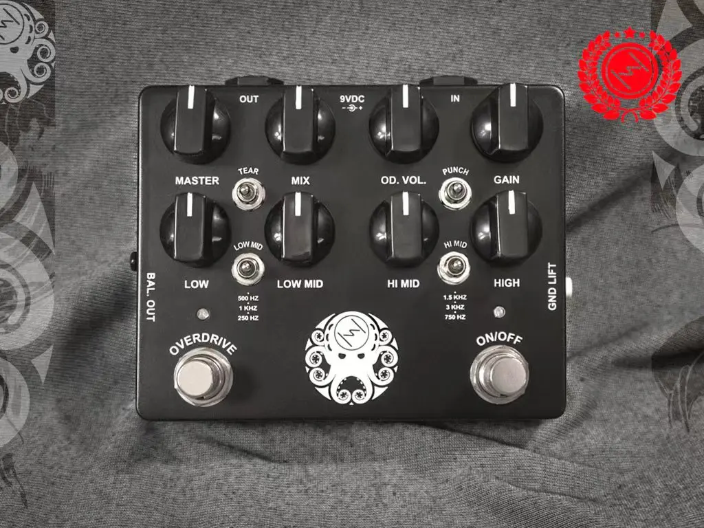 Lilt Saluti Al Darkglass B7K Ultra V1 Bass Effector Per Il Livello Precedente Di Single Block