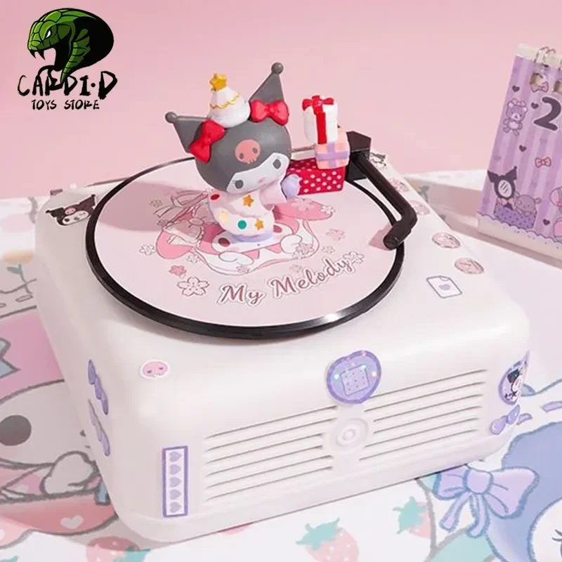 Sanrio Pochacco Hello Kitty Figures Melody Action Figurine Doll Crayon Jukebox Retro Bluetooth Cd Player Regalo Di Natale
