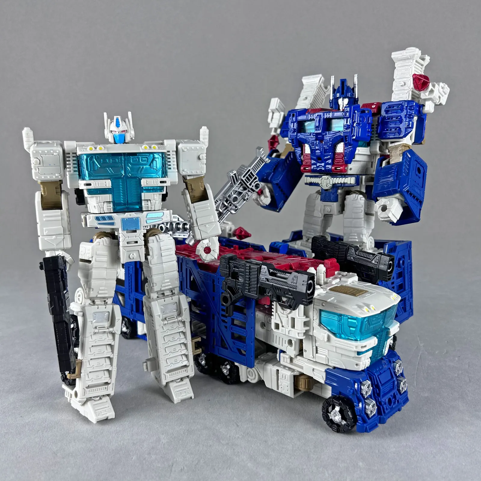 Trasformazione Bpf Ultra Magnus Toys 6643 Wfc Siege Transformation Op Commander Ko Wfc-S13 Actionfiguretoycollection