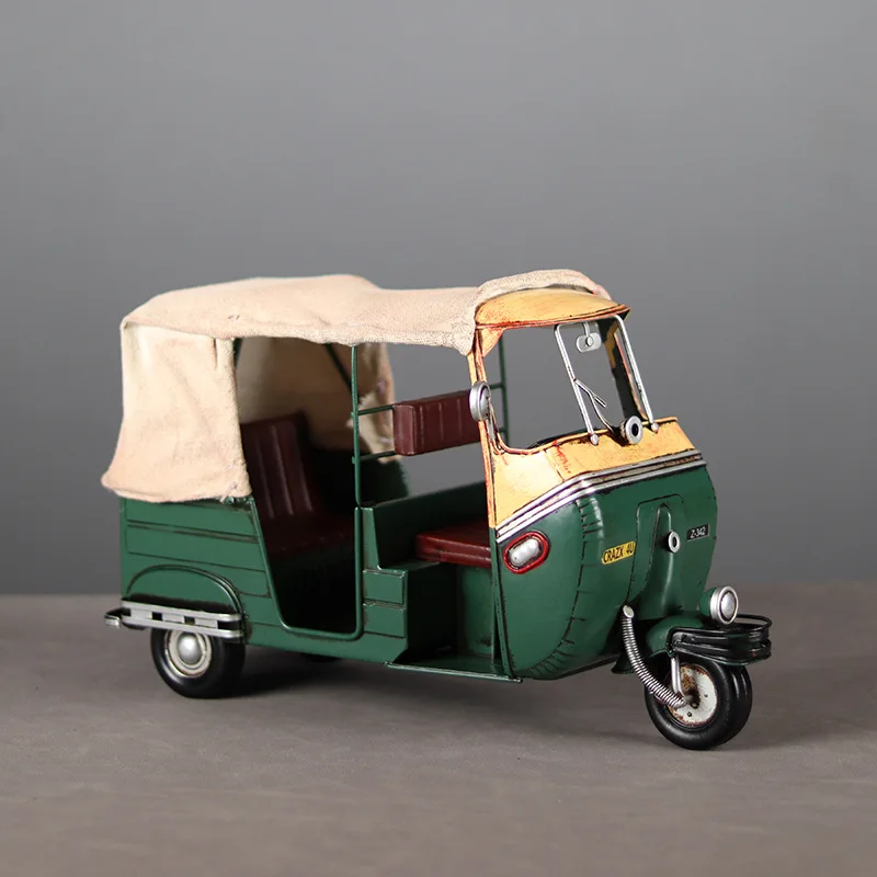 Retro Sud-Est Asiatico Indiano Tuktuk Taxi Trike Modello Retro Accessori Per La Decorazione Della Finestra Dell'Auto