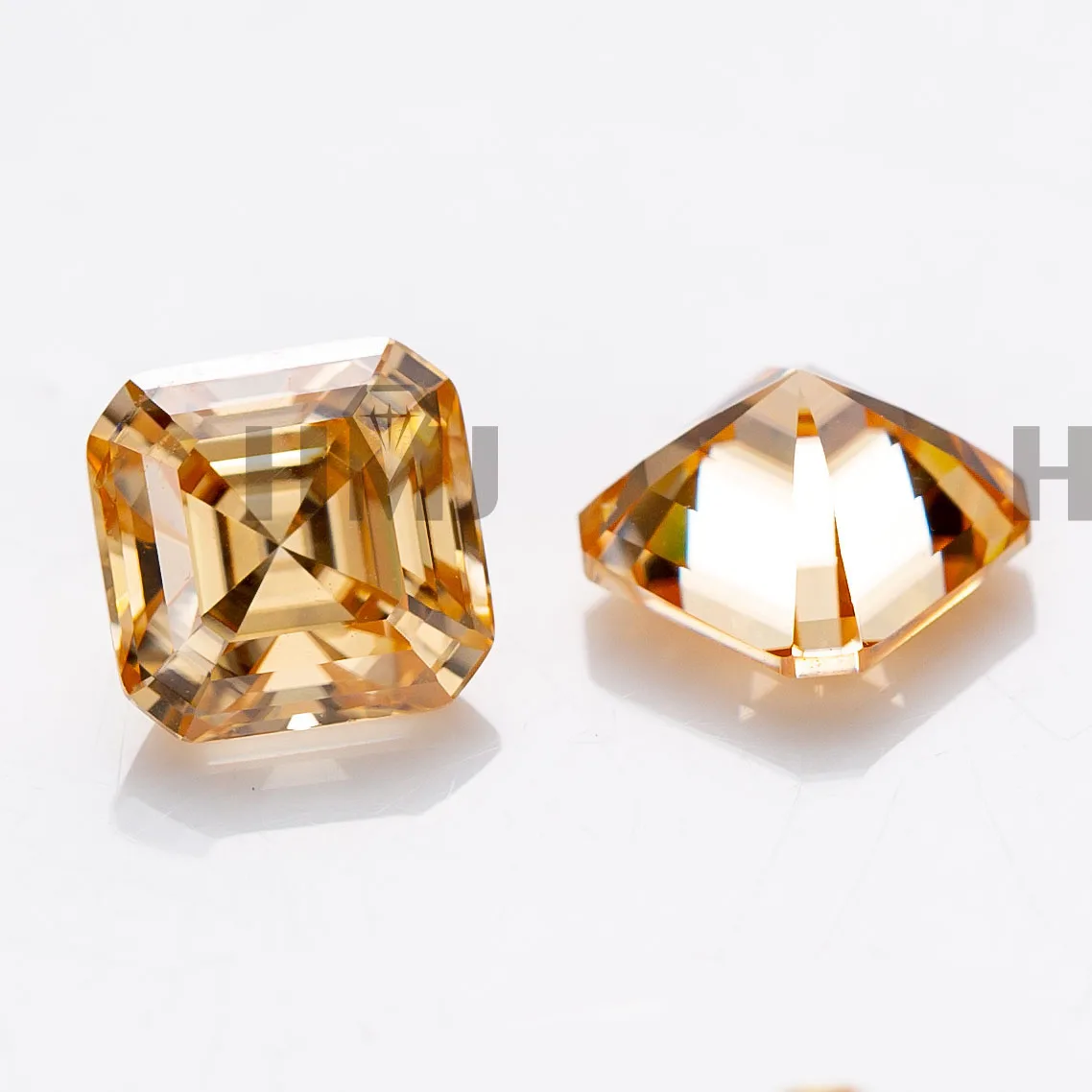 Moissanite Stone Asscher Cut Vvs1 Champagne Color Loose Lab Grown Diamond Con Pietre Preziose Certificato Gra All'Ingrosso