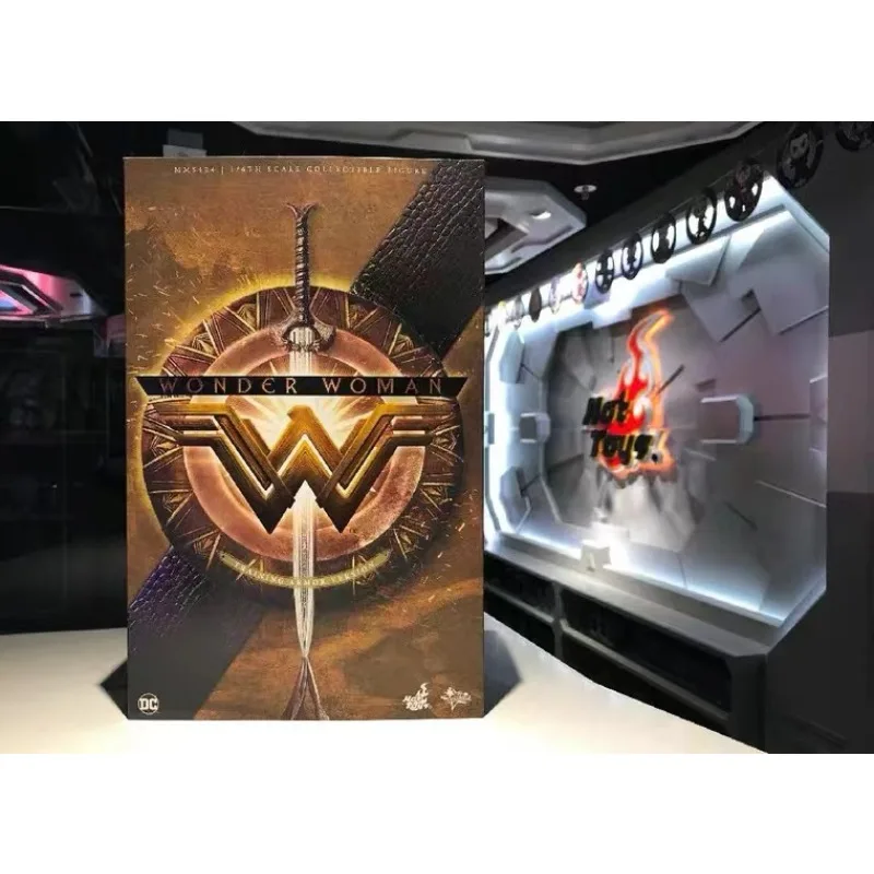 Originale Hottoys Mms424 Wonder Woman Gal Gado Armor Train Anime Action Figures Toys Gift Model Collection Hobby Doll Collector