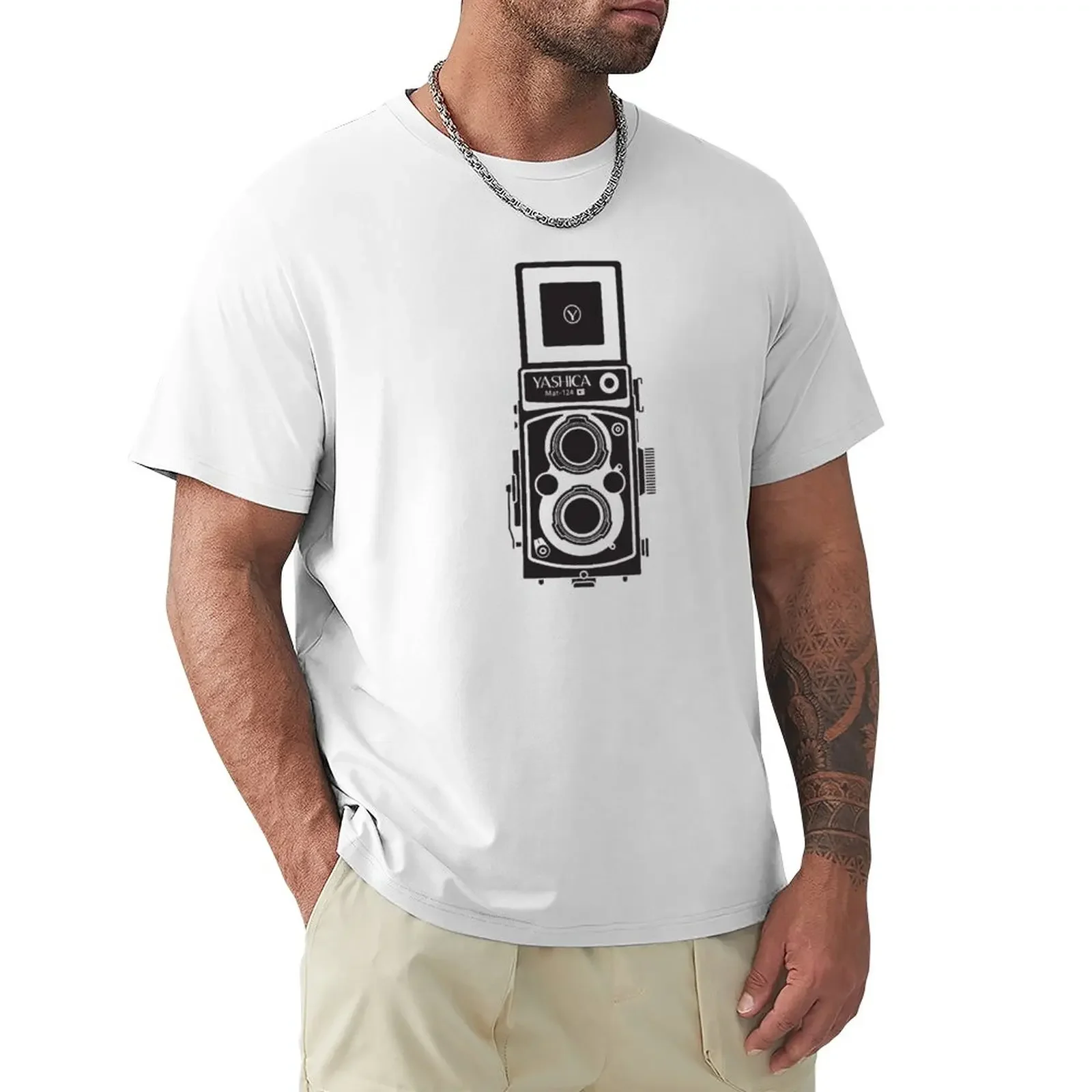 Yashica Mat 124G T-Shirt Vestiti Carini Estate Top T-Shirt Grafiche Da Uomo Divertenti