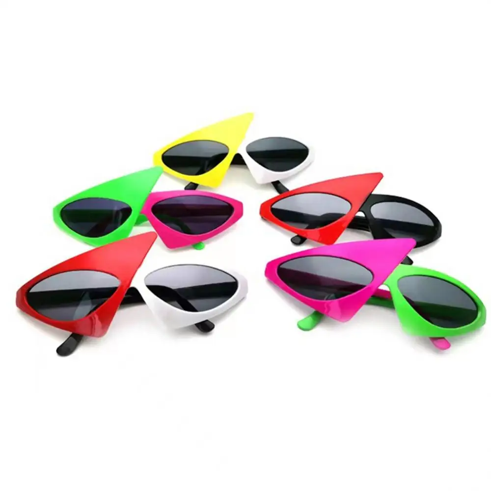 New Green Pink Contrast Funny Glasses Roy Purdy Glasses Hip-Hop Occhiali Da Sole Triangolari Asimmetrici Decorazioni Per Feste