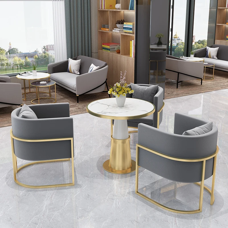 Relax Chair Balcon Banquet Wedding Indoor Luxury Single Nordic Sofa Back Support Chairs Makeup Poltrona Designer Muslimah