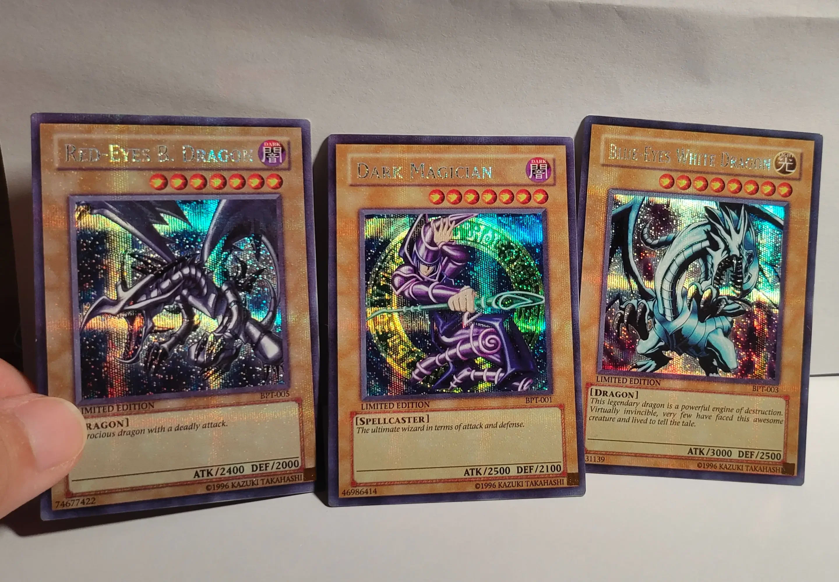 Yu-Gi-Oh Secret Rare Bpt-001/Blue-Eyes White Dragon Red-Eyes Black Dragon Darkmagician Gift Giocattoli Da Collezione (Non Originali)
