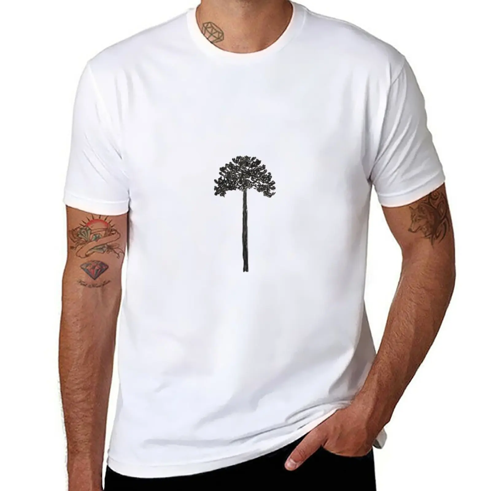 New Araucaria Chilena Pehuen In Acquerello T-Shirt Magliette Personalizzate Progetta I Tuoi Vestiti Estivi Magliette Grafiche Da Uomo Divertenti