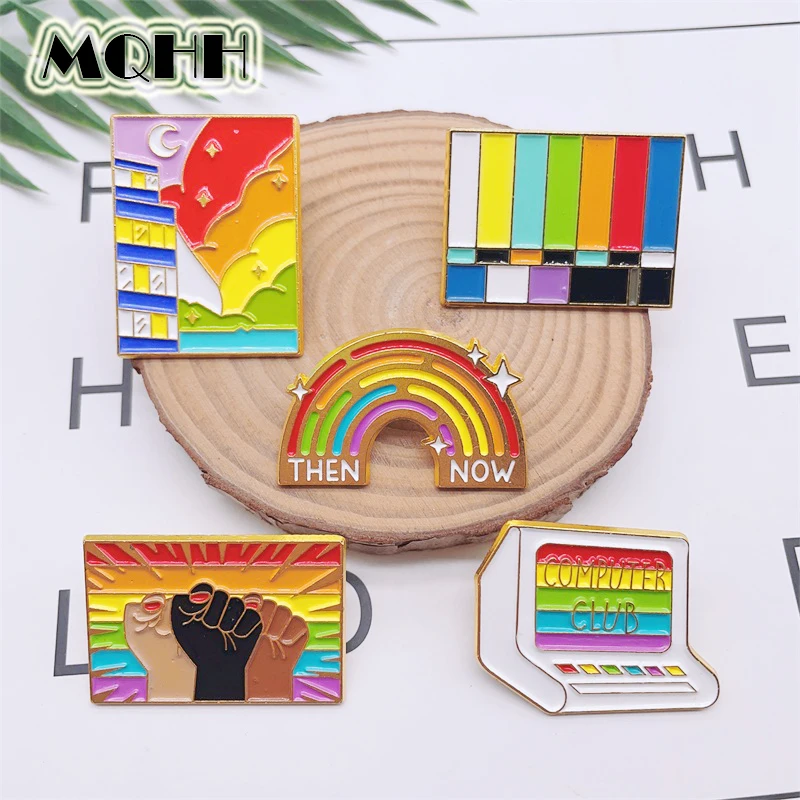 Cartoon Rainbow Game Machine Tv Spille Smaltate Colore Geometrico Moon Unity Pugno Spilla In Lega Distintivo Dolce Colore Donna Gioielli Regalo