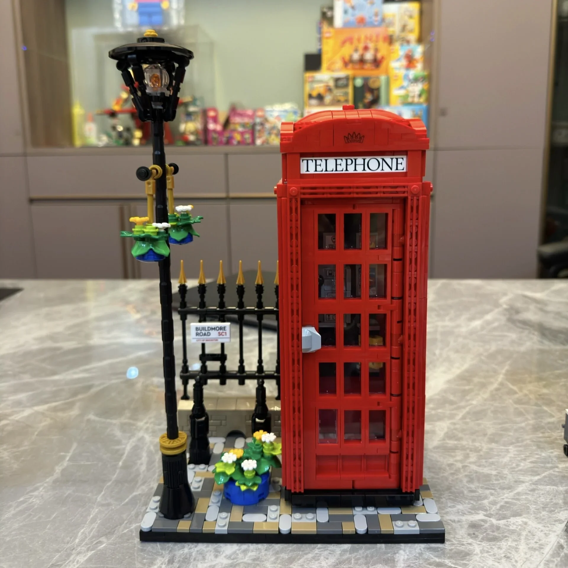 1460Pcs City Classic Red London Phone Box Building Blocks Compatibile Con 21347 Landmark Bricks Toys For Kids Regali Di Compleanno