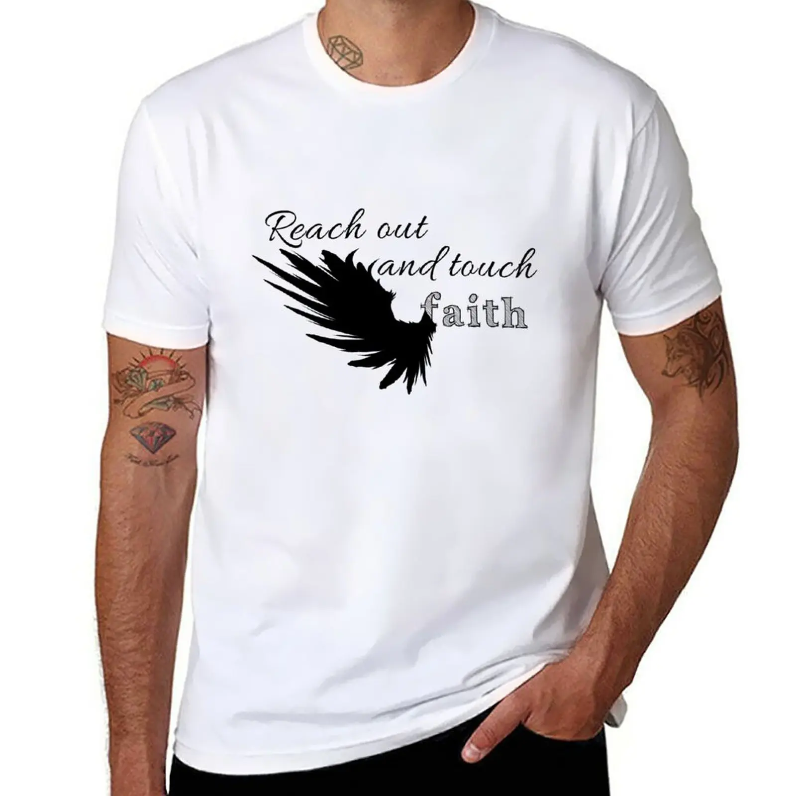 Nuova Maglietta Reach Out And Touch Faith Maglietta Personalizzata Maglietta Uomo Abbigliamento Uomo