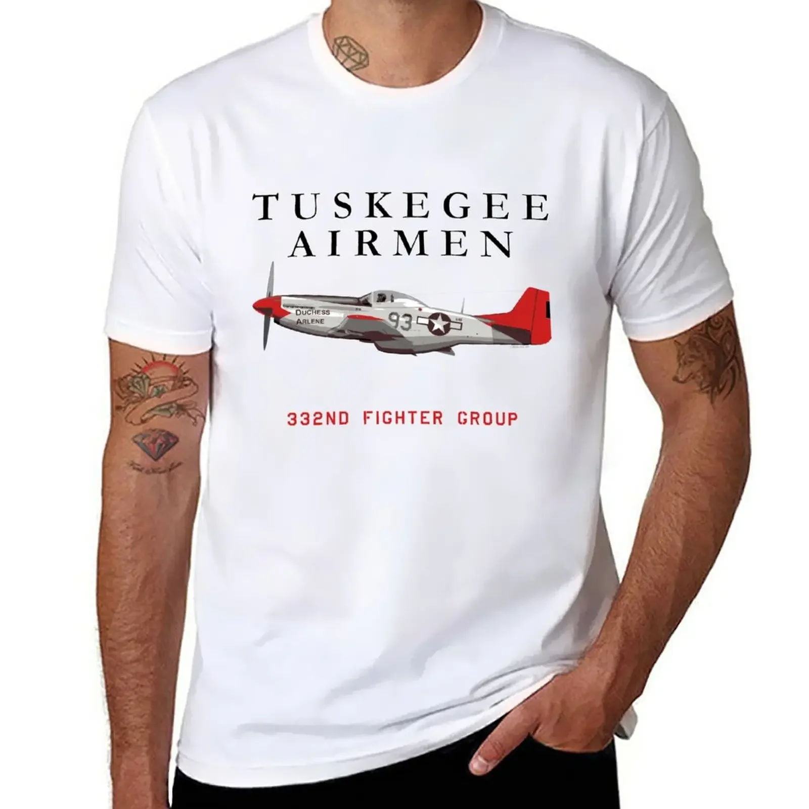 T-Shirt Mustang Red Tail P-51 Taglie Forti Camicetta Per Uomo