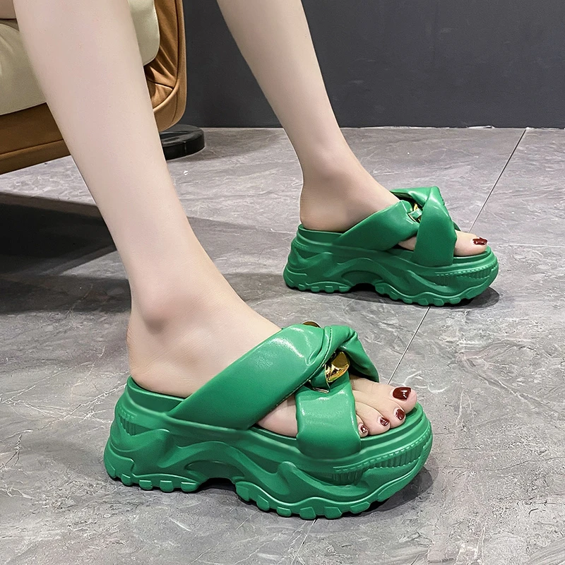 2022 Summer Women Slippers Flip-Flops Beach Shoes Ladies Wedge Heels Shoes Woman Platform Slippers Metal Chain Outside Sandals