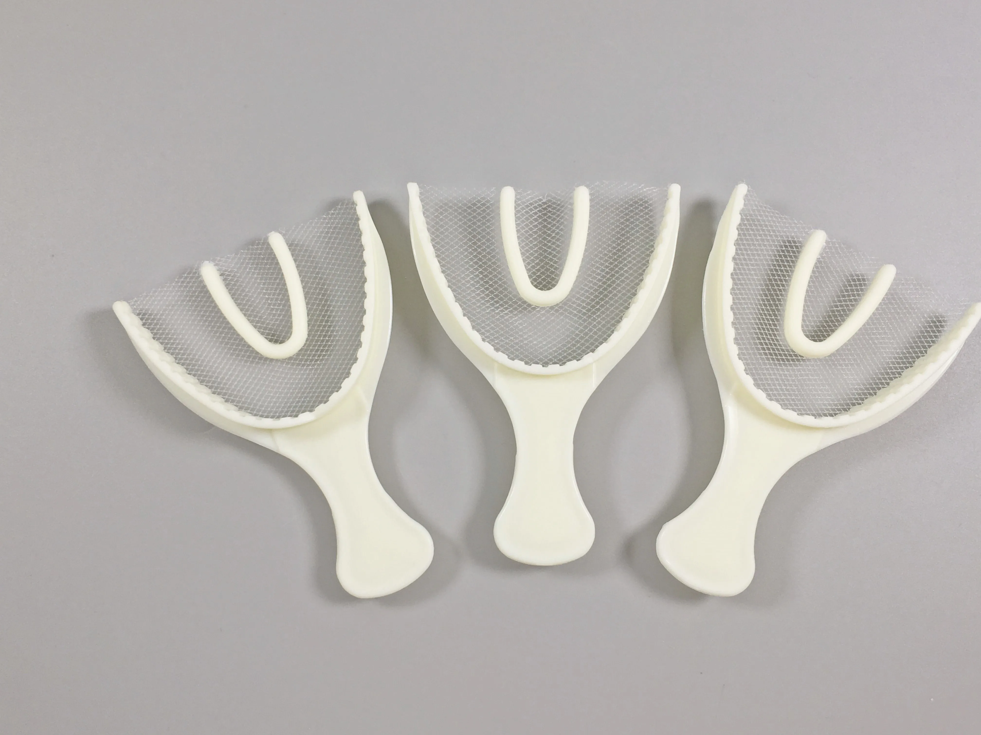 Kit Impronte Dentali Monouso Vassoi Bocca Con Vassoio Morso Netto Arco Completo 30 Pz/Borsa