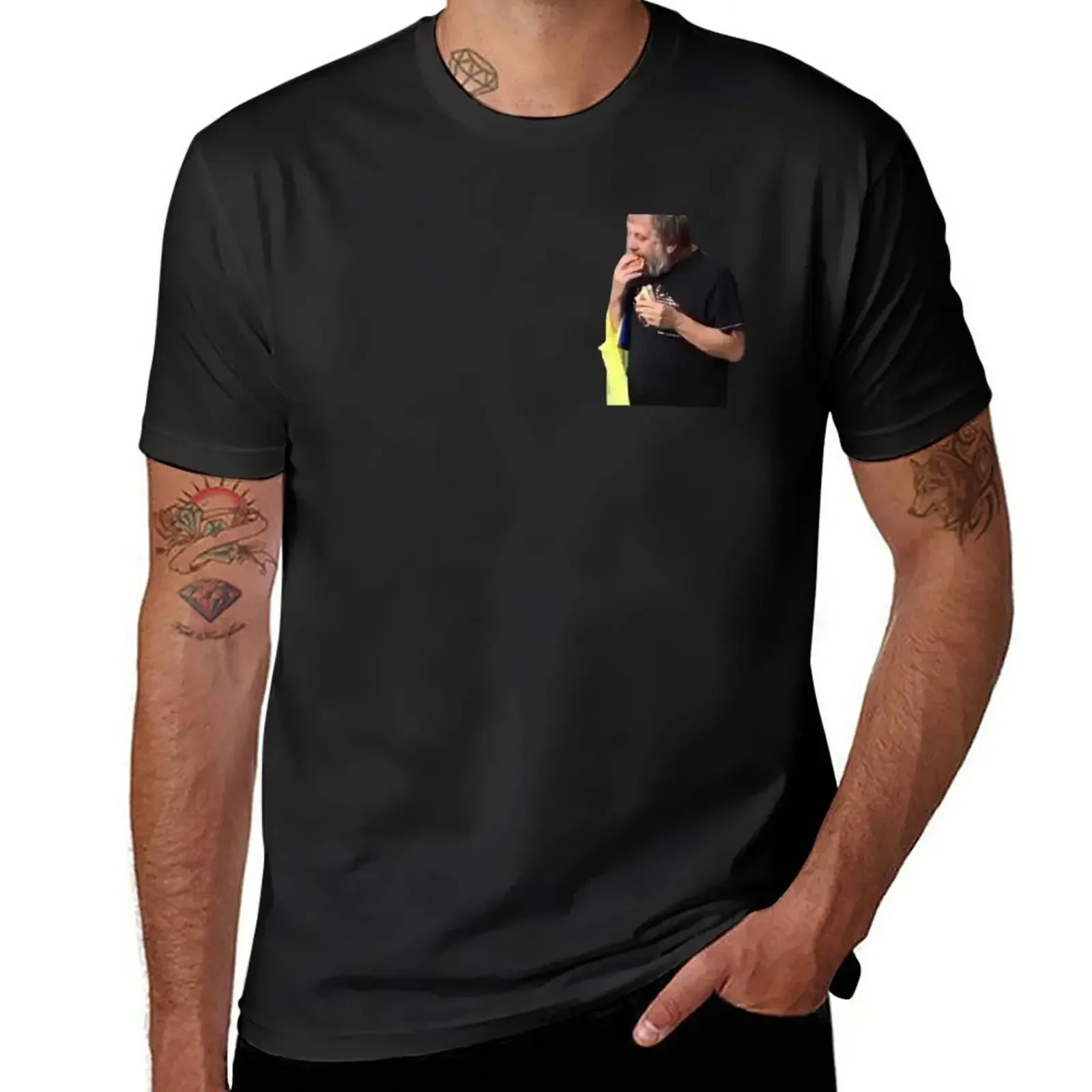 Zizek Mangiare Hotdog Skate Shirt T-Shirt Customs Sports Fans Funnys T-Shirt Da Uomo
