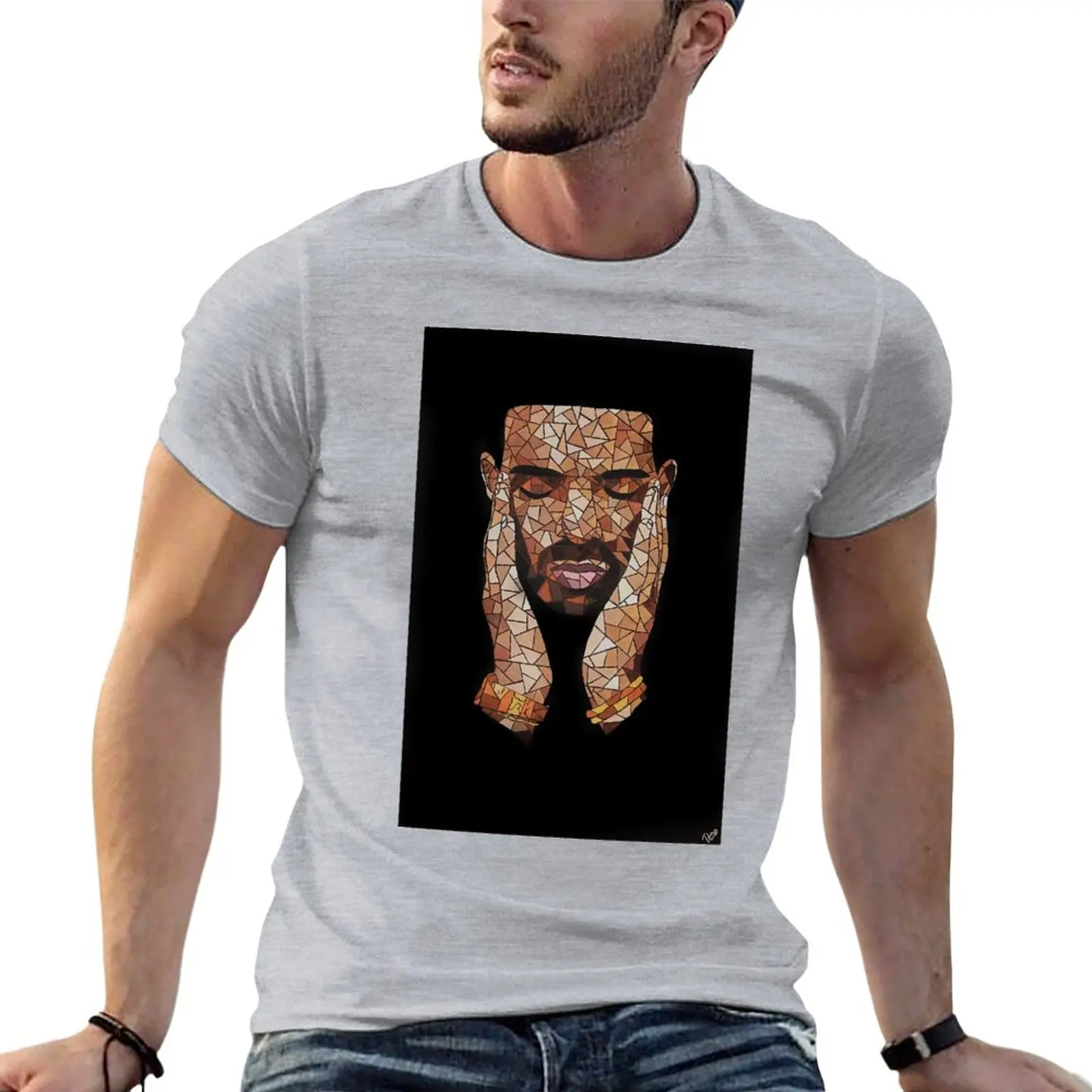 Drake, Arte, Geometrica, Viso, Ovo, Scorpione, Cool,Fan Art,Toronto, Ritratto, Oro, Nero, Album, Musica, Rapper,Rap,Hiphop T-Shirt