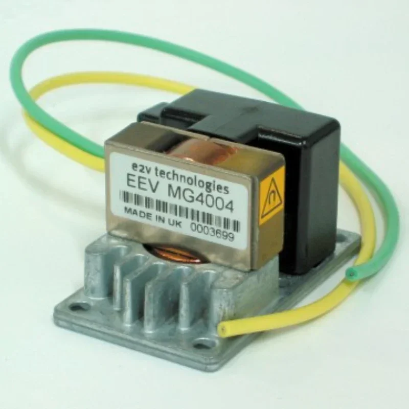 Originale British Eev 4Kw Radar Dedicato Magnetron Magnetron Mg4004