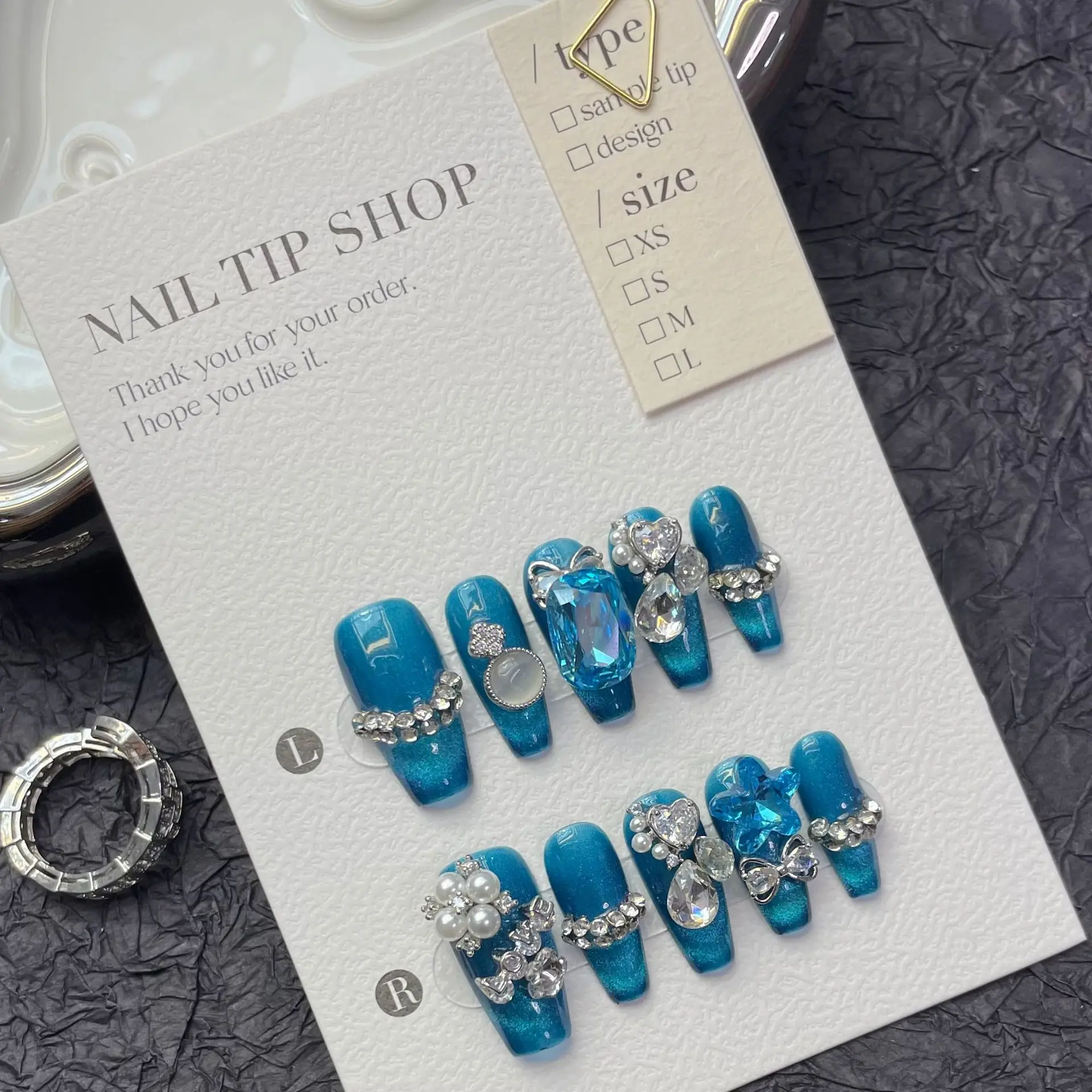 Heavy Work End Series Handmade Grade Blue Shining Love Full Diamond Suggerimenti Per Nail Art Riutilizzabili Rimovibili Stampa Artificiale Sulle Unghi