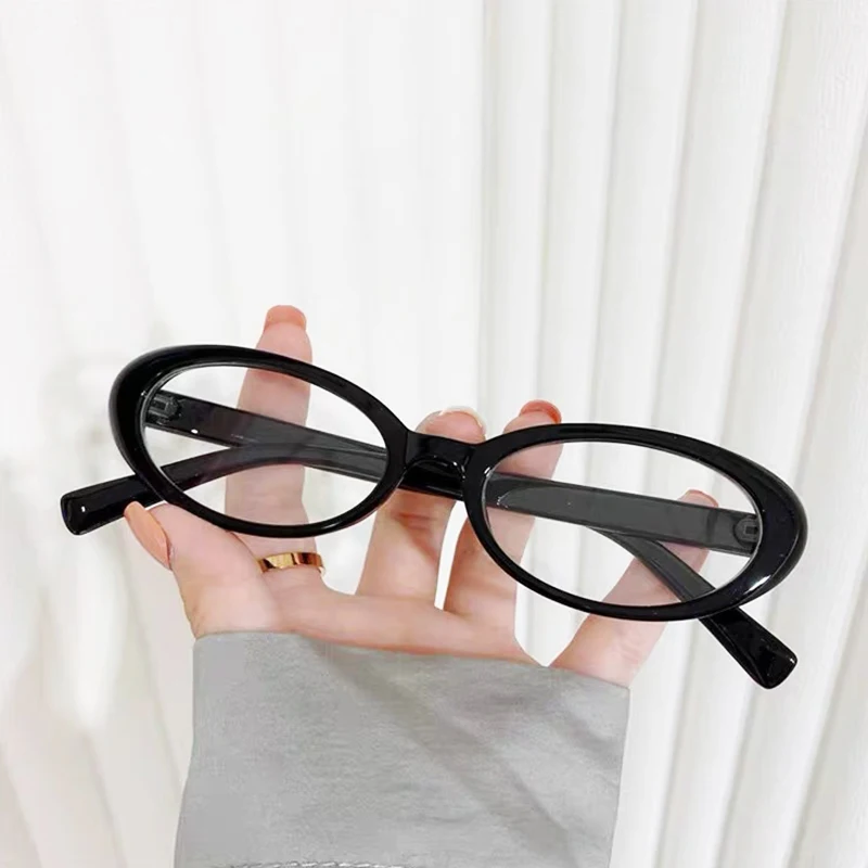 Y2K Retro Oval Frame Anti-Blue Light Glasses Sweet Cool Girl Black Cat Eye Glasses Vintage Simple Women Eye Protection Occhiali