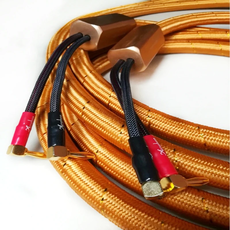 Un Paio Di Cavi Per Altoparlanti Audio Hifi Opus 2 Di Grado Febbre Con Spine A Banana Placcate In Oro