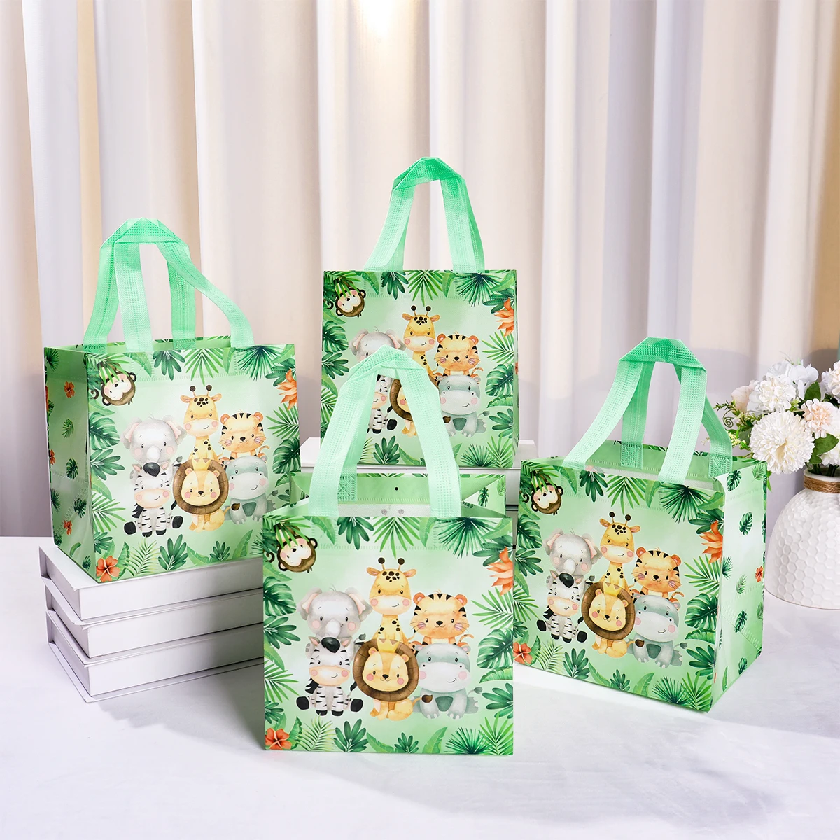 4 Pezzi Jungle Animal Sacchetti Regalo In Tessuto Non Tessuto Jungle Theme Party Favors Borsa Portatile Candy Pack Kids Baby Shower Birthday Party Dec