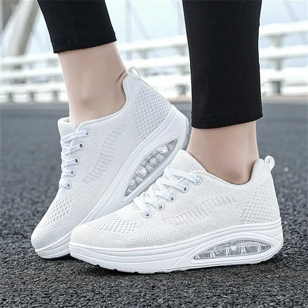 Scarpe Da Ginnastica Sportive Plateforme Con Tacco A Zeppa Per Le Donne Scarpe Vulcanizzate Senza Tacchi Per Le Donne Prodotti Di Tendenza Tenisky Pan