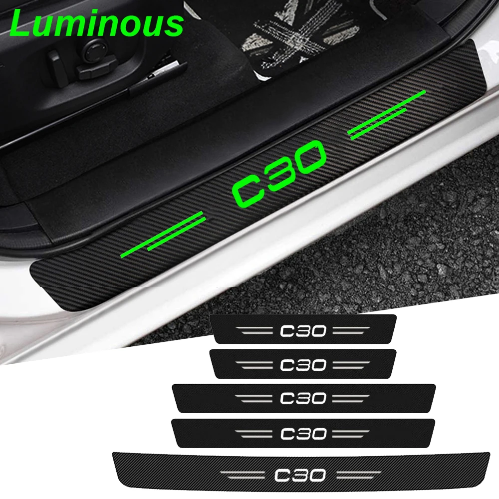 Luminoso Per Volvo C30 Badge Car Door Sill Scuff Plate Decalcomanie In Fibra Di Carbonio Trunk Soglia Protector Sticker Paraurti Guards Tape