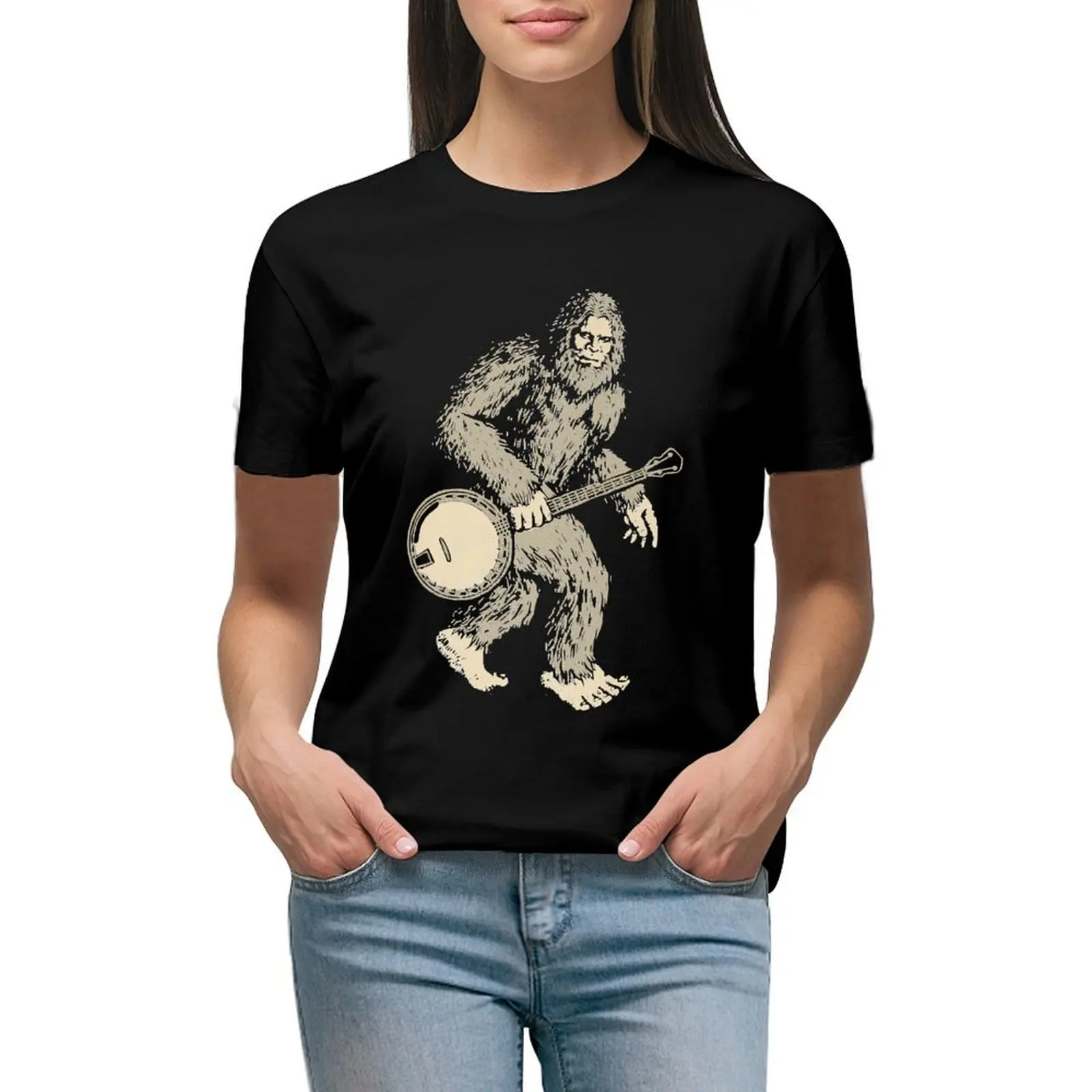 Grassquatch Vintage Bigfoot Bluegrass Banjo Music T-Shirt.
