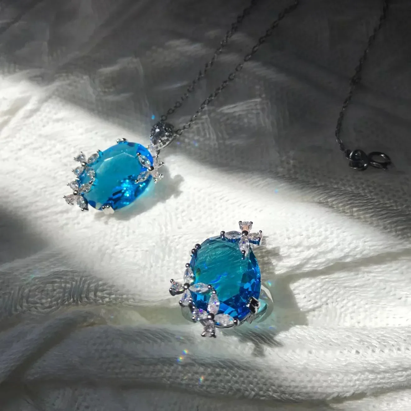 Lihua Blue Topa Butterfly Bright Set Placcato Oro Bianco 18 Carati Gioielli Di Lusso Super Fairy Butterfly Ring Donna