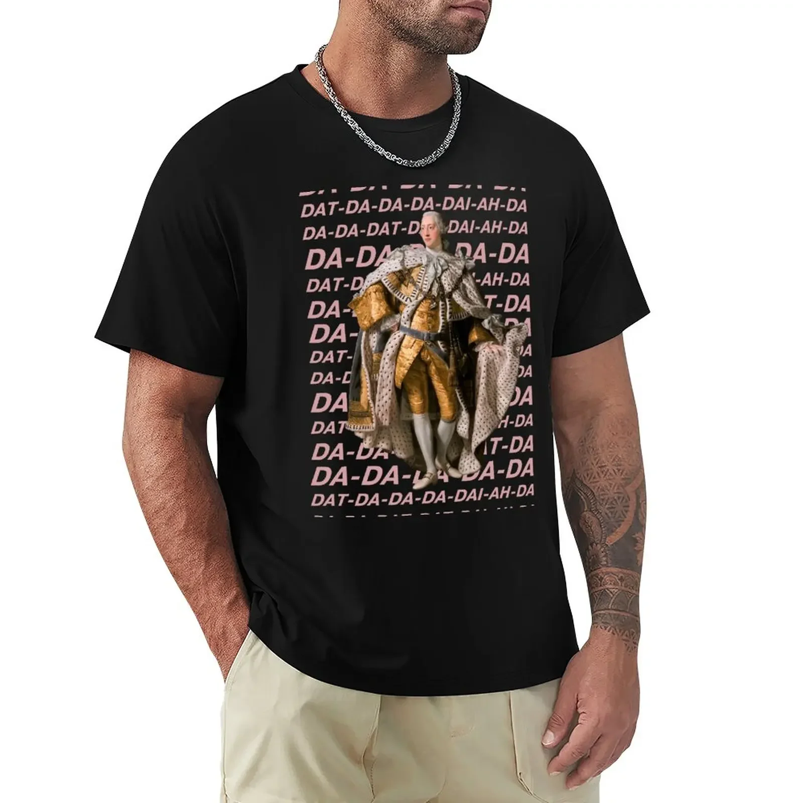 Hamilton: King George Iii Da Da Da (Testo Rosa) T-Shirt Anime Oversize Magliette Divertenti Per Uomo