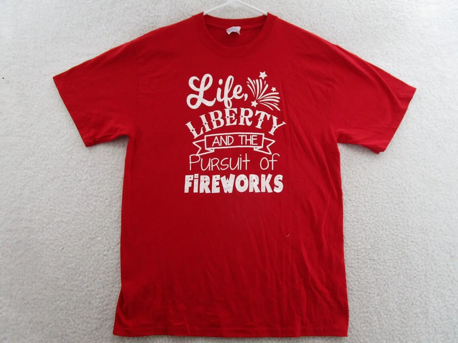Life Liberty E La Ricerca Di Fuochi D'Artificio T-Shirt Da Uomo Rossa Girocollo Medio S/S
