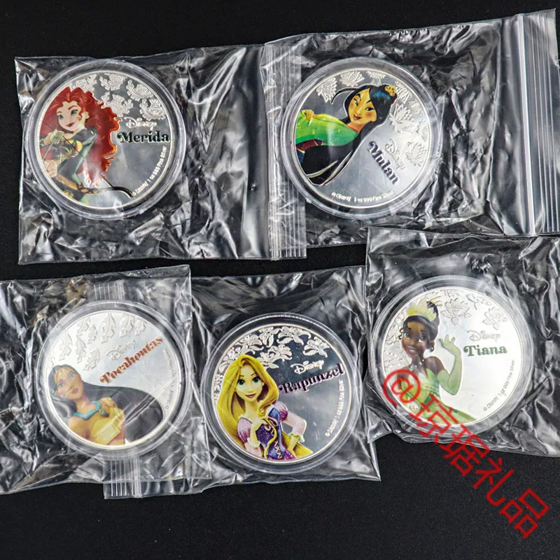 Disney Princess Commemorative Coin Action Anime Figures Cenerentola Aurora Coin Cute Cartoon Desktop Collection Ornamenti Regali