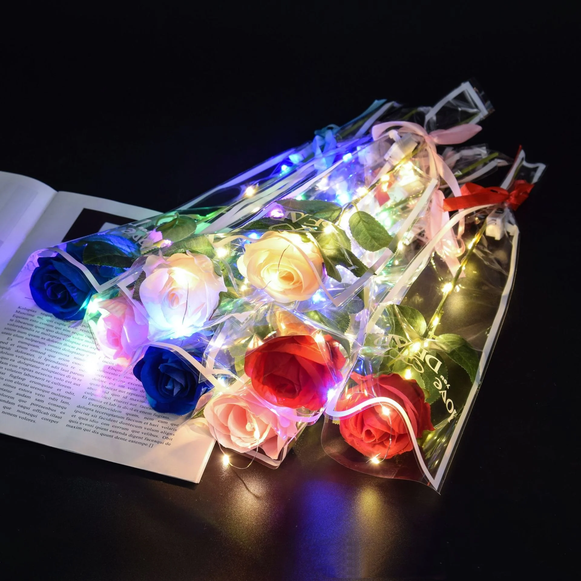 1Pc Led Light Up Rose Incandescenti Bouquet Di Fiori Rossi Led Flash Handheld San Valentino Glow Party Decorazione Di Nozze
