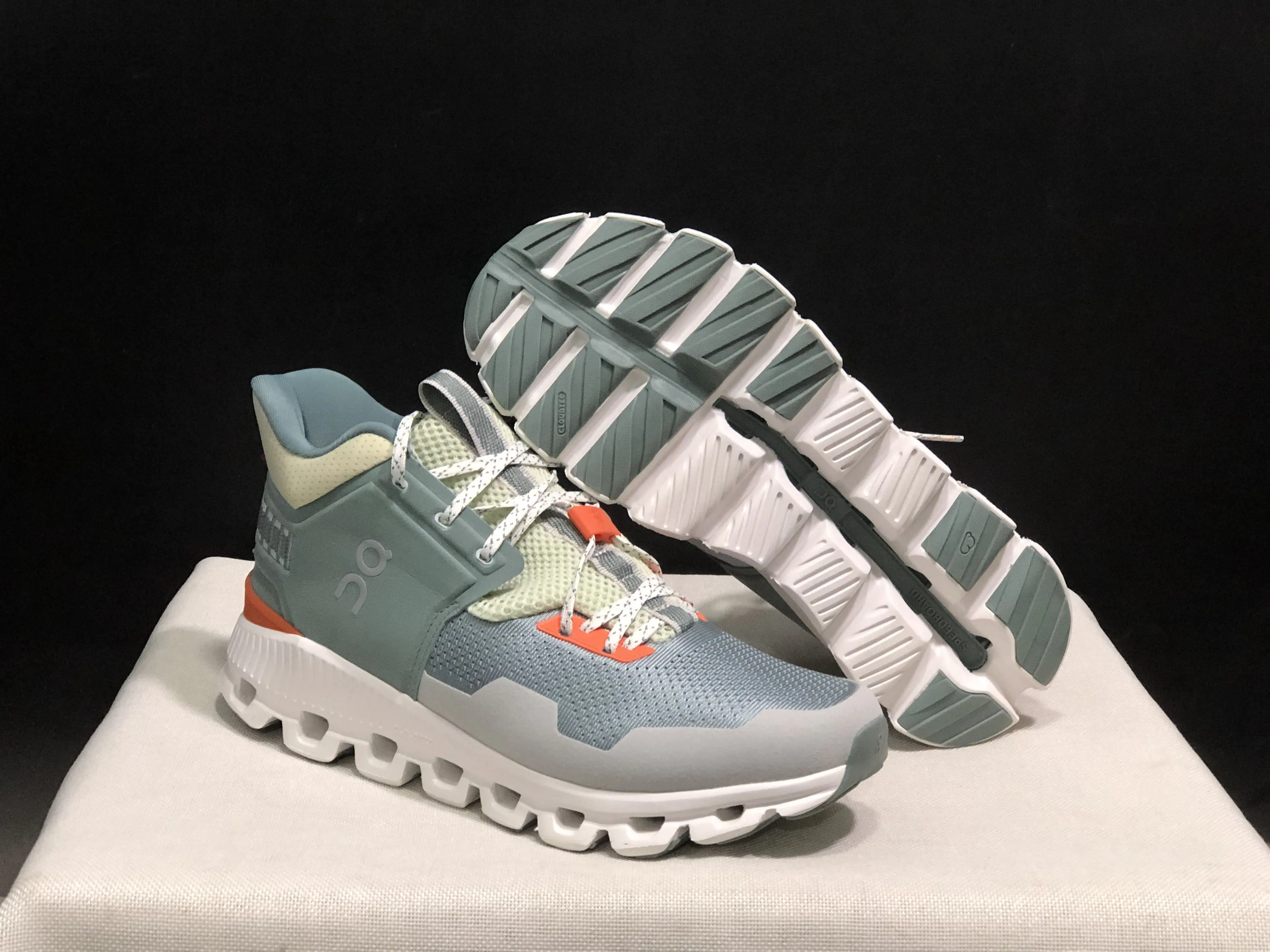 Scarpe Da Corsa Originali Cloud Hi Edge Antiscivolo Comode Coppie In Rete Fitness Uomo Escursionismo All'Aperto Su Scarpe Da Ginnastica Casual Da Donn