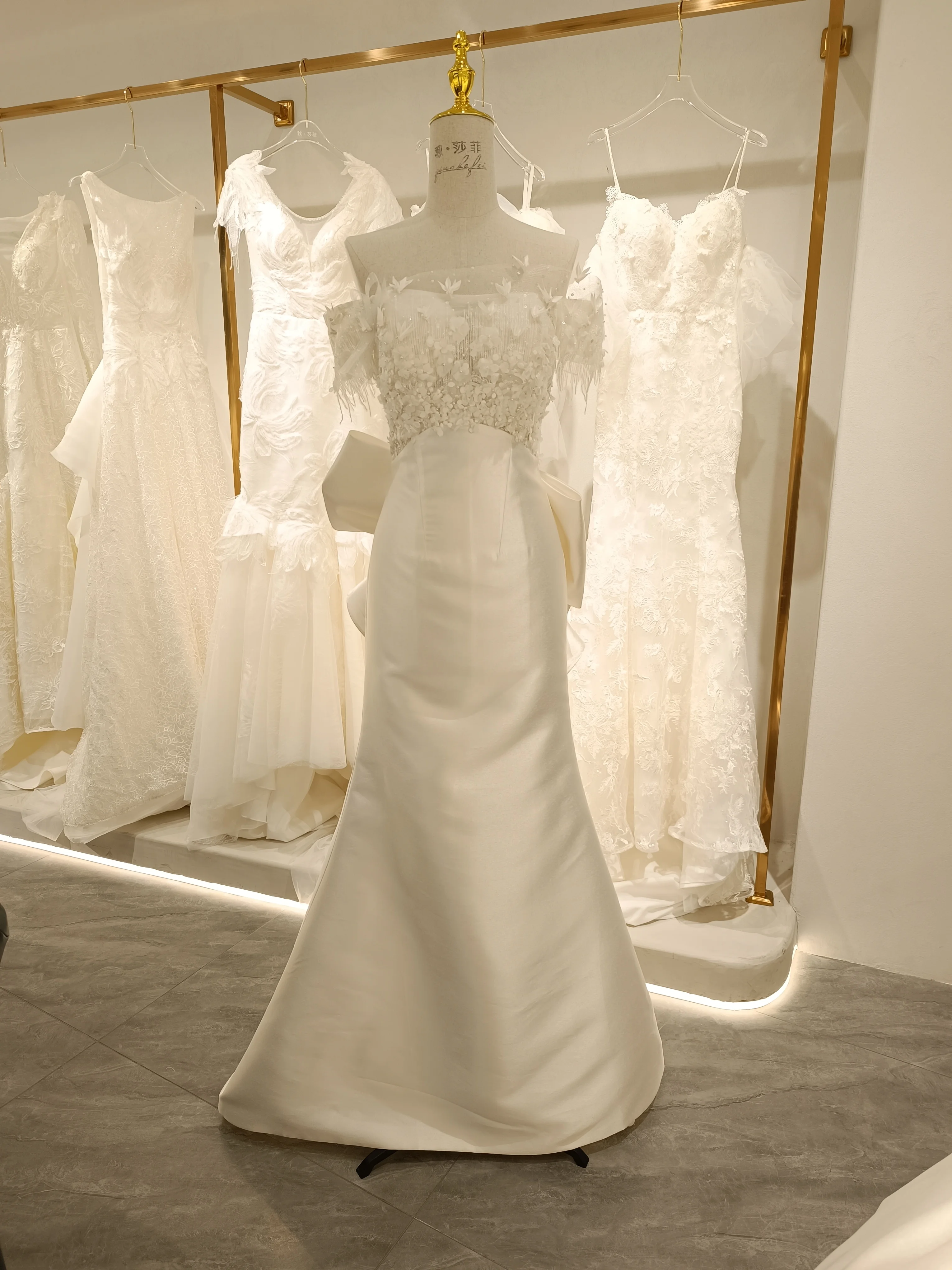 Tubino Elegante Abito Da Sposa Trasparente In Tulle Mikado