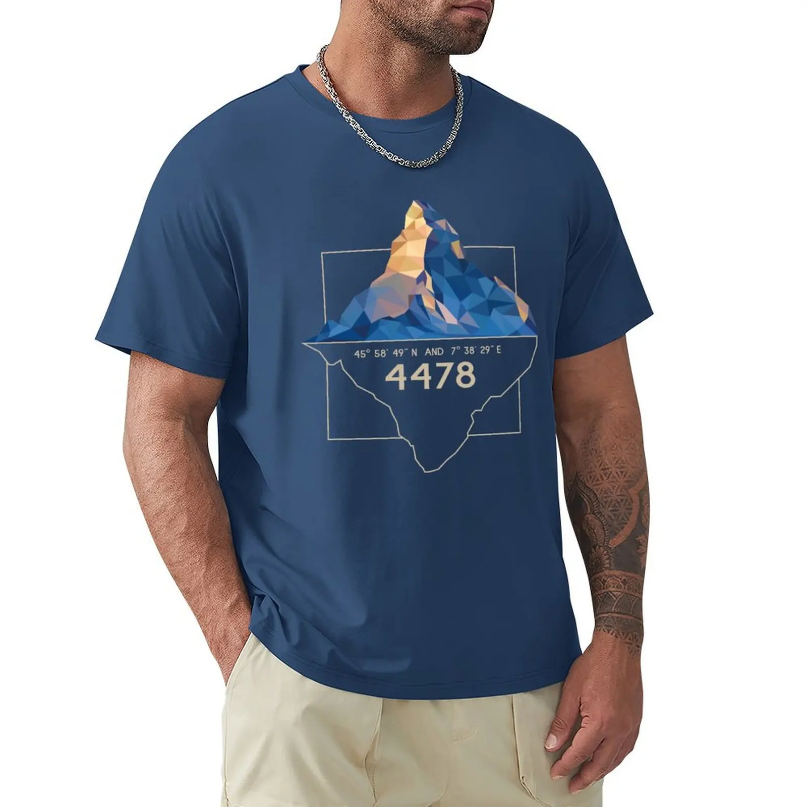 Matterhorn 4478 Zermatt Wallis Valais Svizzera Alps Mountaineer Mountaineer T-Shirt Kawaii Clothes Mens Magliette Grandi E Alte