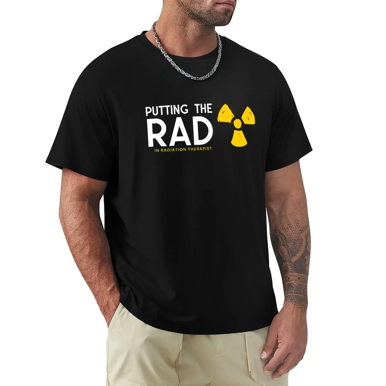 Putting The Rad In Radiation Therapy T-Shirt Sport Fan T-Shirt T-Shirt Ad Asciugatura Rapida Per Uomo