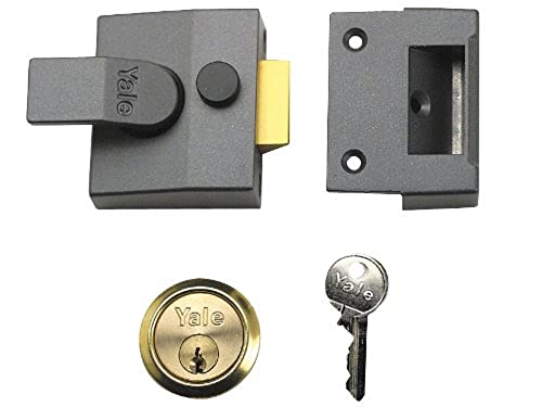 Yale Locks 85 Deadlocking Nightlatch Chrome