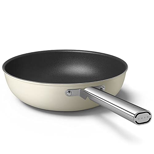 Smeg, Wok Antiaderente Ckfw3001Crm, Diametro 30 Cm, Manico Ergonomico In Acciaio Inossidabile, Per Tutti I Piani Cottura, Fino A 250° In Forno, Capaci