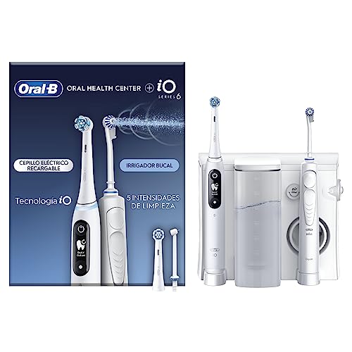 Oral-B Idropulsore Con 1 Beccuccio Oxyjet, 1 Beccuccio Con Getto D’Acqua, 1 Spazzolino Elettrico Io6, 2 Testine Di Ricambio. 1 Idropulsore