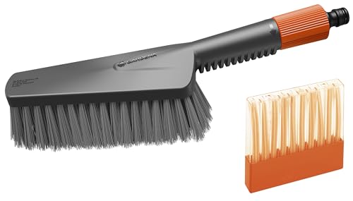 Gardena Set Pulizia Cleansystem Con Spazzola Manuale M Soft: Spazzola Per Superfici Piccole E Delicate, Con Regolazione Del Flusso, Incl. Bastoncini S