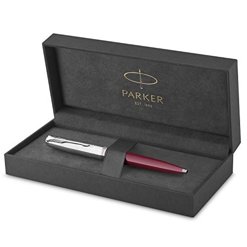 Parker 51 Penna A Sfera, Corpo Rosso (Borgogna) Con Finiture Cromate, Punta Media Con Ricarica Di Inchiostro Nero, Confezione Regalo